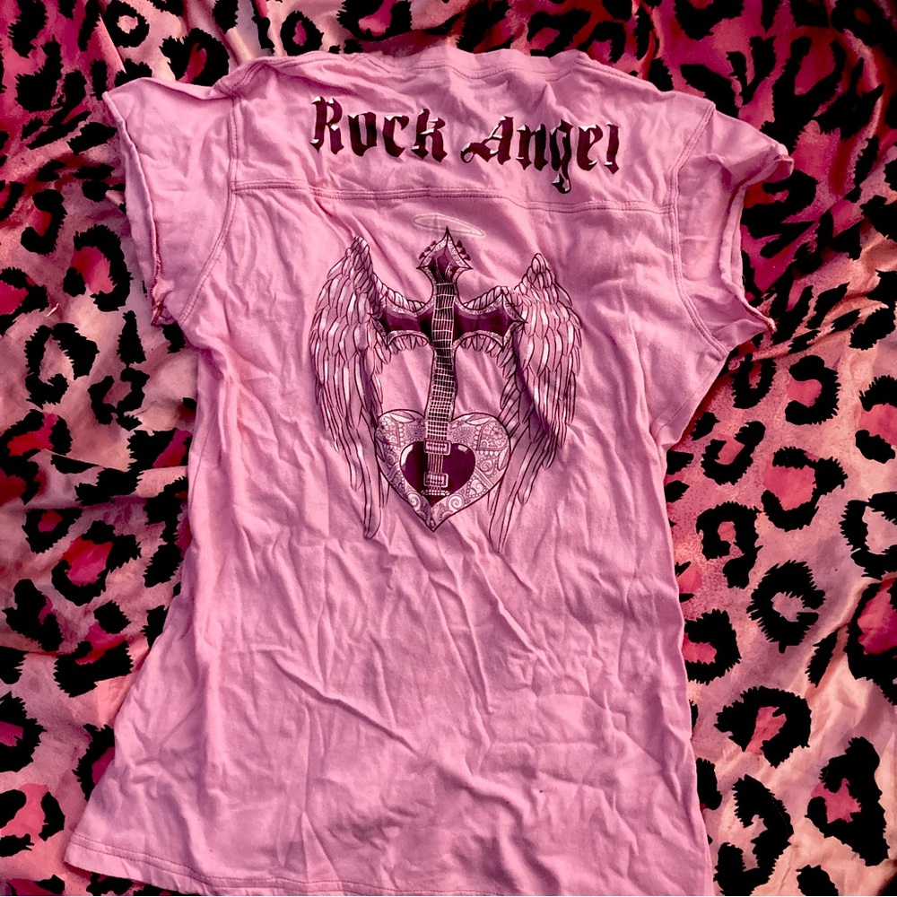 hard rock cafe rock angel tee, small logo on front